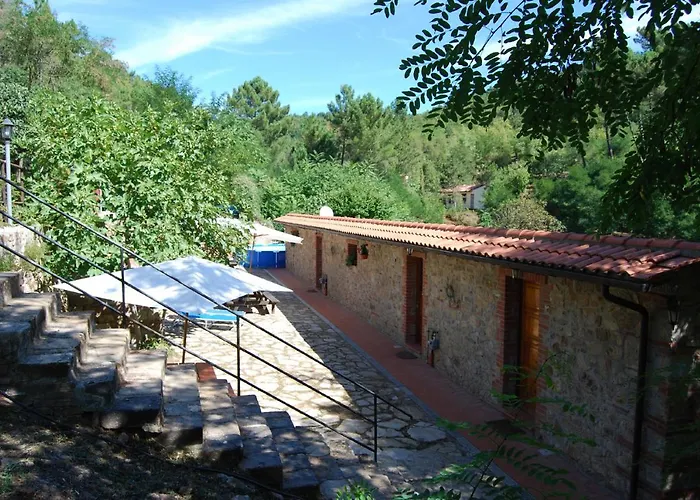 Rustic Tuscan Style
